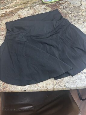 Black Athletic Skort - Flared Active Skirt